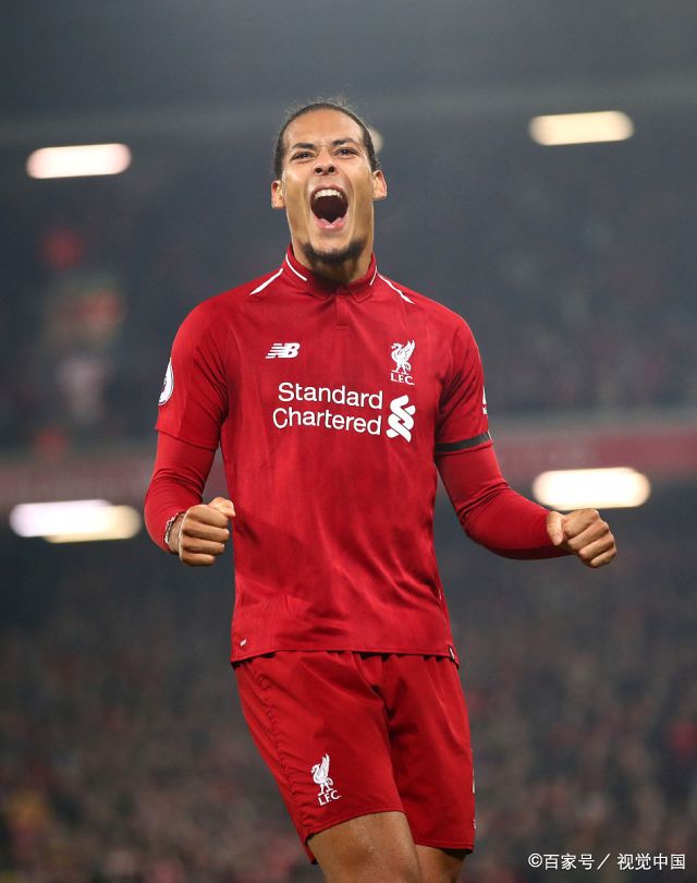 范迪克三分钟之内攻进两球,利物浦大胜沃特福德